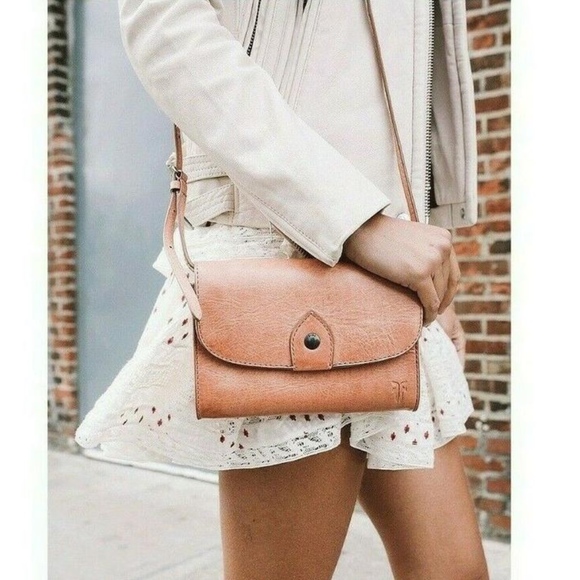 Frye Handbags - NWT FRYE Melissa Wallet Crossbody Leather Bag